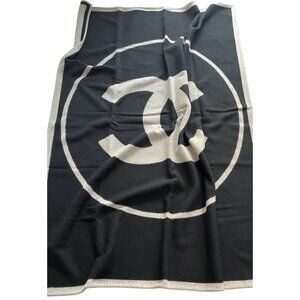 Chanel Reversible Throw Blanket in Wool and Cashmere